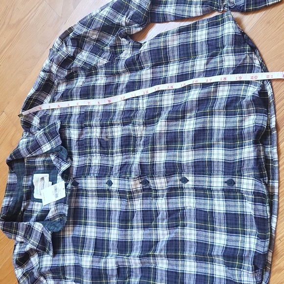 American Eagle Cropped Flannel Patch Shirt NWT SZ MEDIUM - Picture 10 of 10